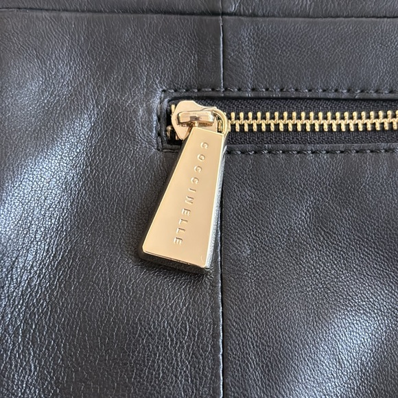 Coccinelle foldable black leather clutch - Picture 6 of 10